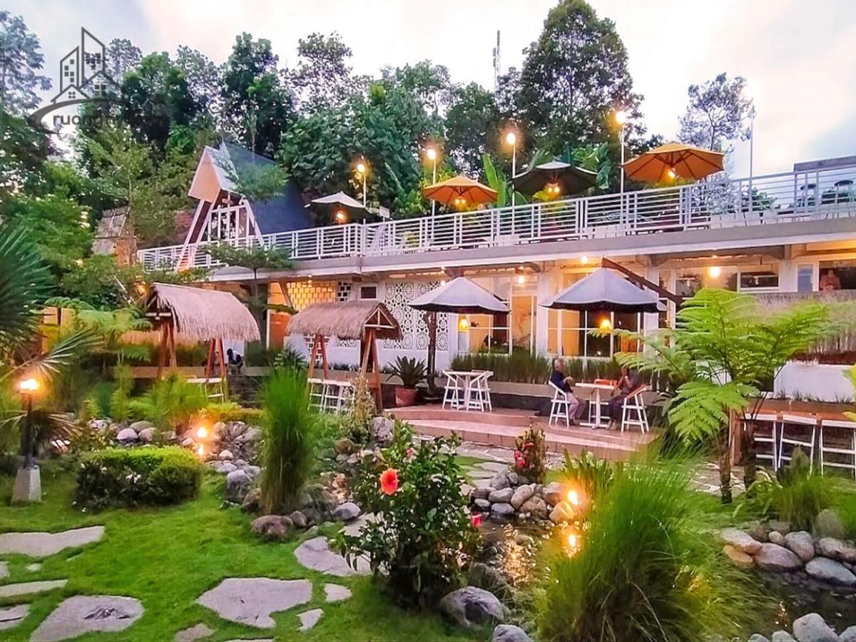 Andung Andung Villa And Resto Бануванги Екстериор снимка